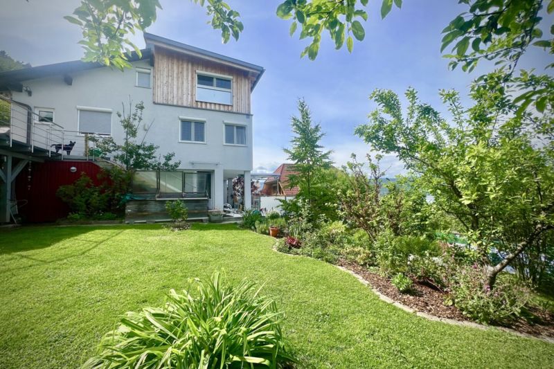 EInfamilienhaus mit Seeblick