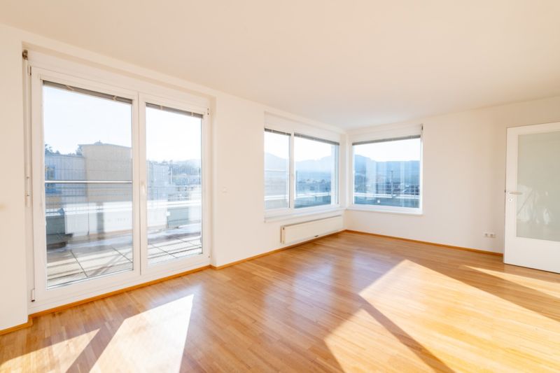 PENTHOUSE | Lichtdurchflutete Familien-Maisonette in Seenähe
